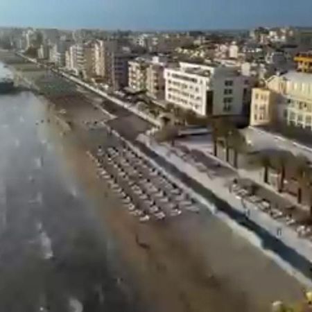 Sandy Blue Sea Durrës Exteriör bild